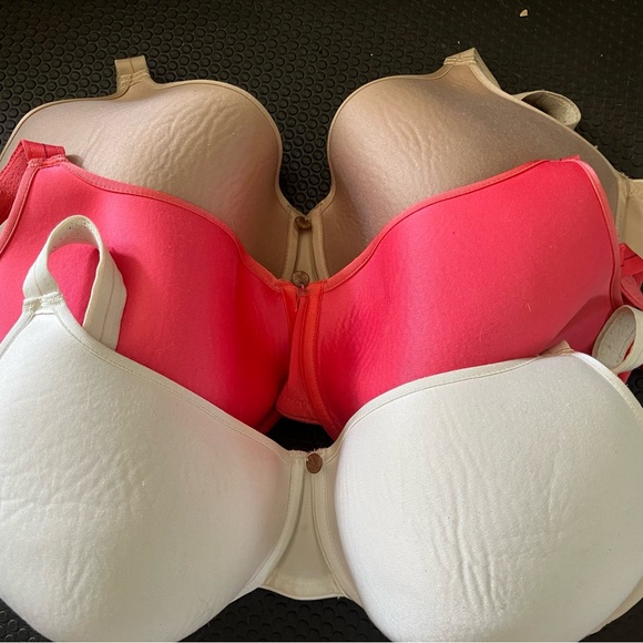 Chantelle Other - Chantelle Pink, White, and Beige Bra Trio